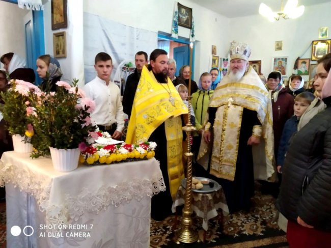 У селі на Волині прихильники УПЦ (МП) молилися у «храмовій хатинці». ФОТО