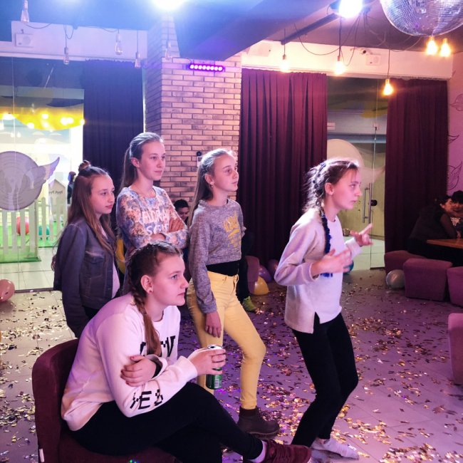 У «Промені» влаштовують дитячі вечірки «School party»*