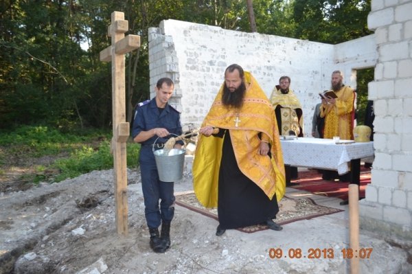 На Волині заклали першу цеглину «міліцейського» храму. ФОТО
