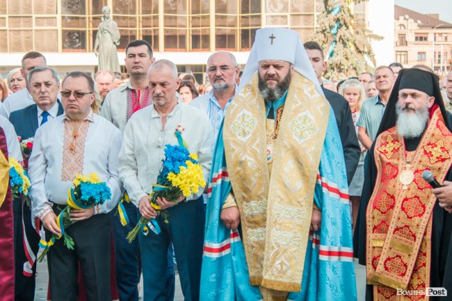 У Луцьку вшанували пам'ять загиблих воїнів АТО. ФОТО