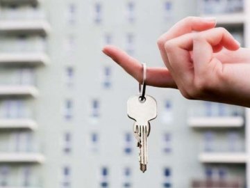 Волинський адвокат «привласнив» квартиру лучанки та продав її