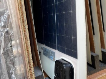 Півтисячі сонячних модулів, вартістю понад 1, 3 мільйона гривень, намагались провезти через «Ягодин» 