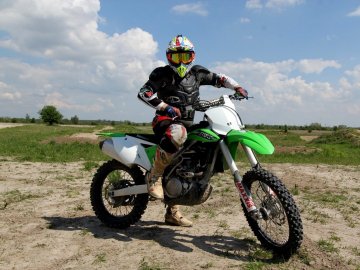 Повідомили нову дату змагань з мотокросу у Володимирі-Волинському