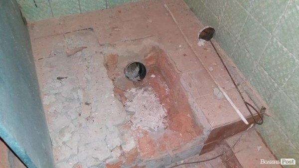 Чи змінилася ситуація в луцьких шкільних вбиральнях. ФОТО