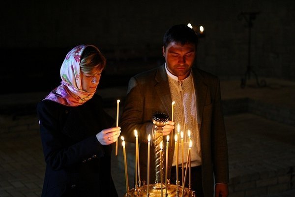 Неважливо, в якій церкві ми молимося. Всі українці повинні об'єднатися, - кандидат у народні депутати Іванюк*