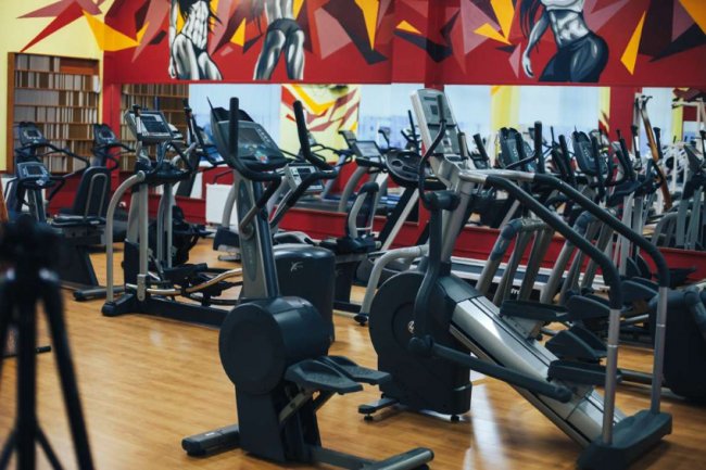 ПриватБанк та «Інтер Атлетика» пропонують спорт в оплату частинами*