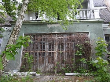 Маєток Кронштейнів: унікальна «розвалюха» в центрі Луцька