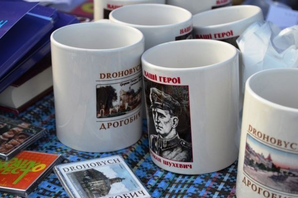 На дебютному «Франко-фесті» зібрались десятки тисяч людей та три луцькі гурти. ФОТО