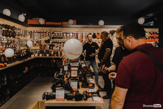 У Луцьку на Львівській відкрили новий «Dnipro-M». ФОТО*