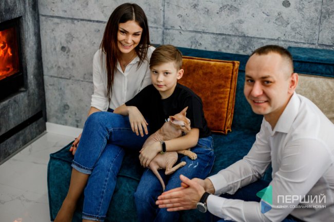 «Якби мали квартиру, одружилися б раніше»: в гостях у Вікторії Доманської та Сергія Стрихарчука. ФОТО*