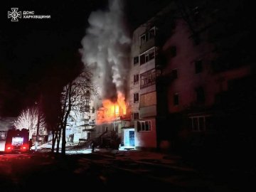 Росіяни скинули бомбу на багатоповерхівку у Куп'янську