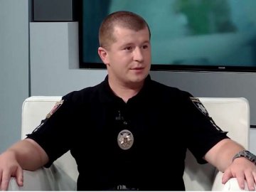 Плани, проблеми та найбільший хабар: Андрій Крутень дав велике інтерв’ю на посаді керівника патрульної поліції Волині. ВІДЕО 