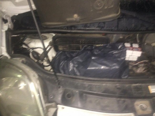 Волинянин намагався провезти через «Доманове» безакцизні цигарки