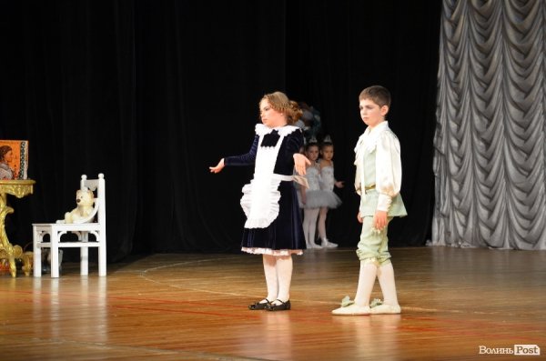 У Луцьку - благодійна вистава на допомогу онкохворим дітям. ФОТО