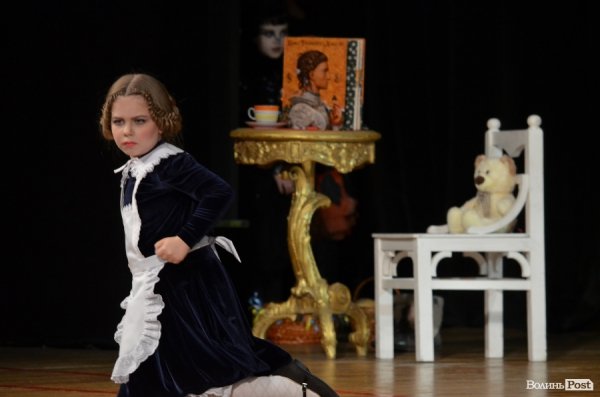 У Луцьку - благодійна вистава на допомогу онкохворим дітям. ФОТО