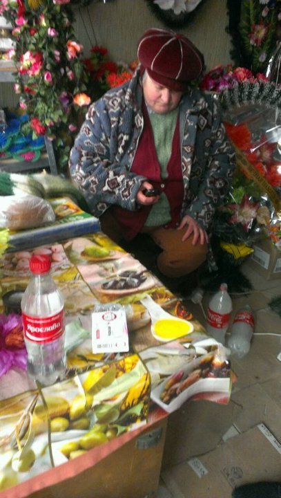 У Луцьку сурогат продають разом з ритуальним вінком