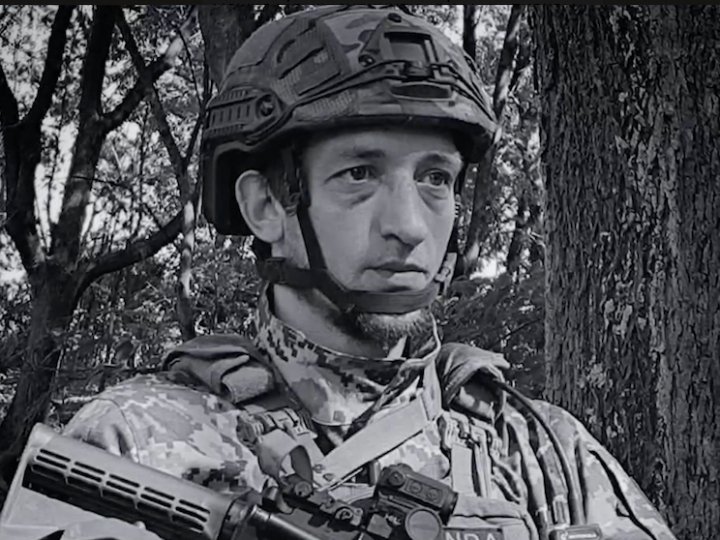 Загиблому в рукопашному бою з окупантом військовому Дмитру Масловському присвоїли звання Героя України