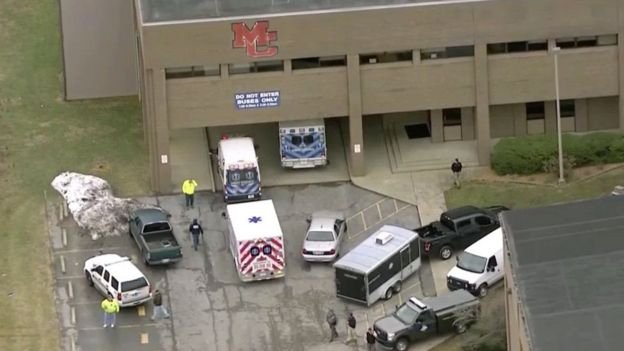 Підліток вчинив стрілянину в школі – двоє загиблих, сімнадцять поранених. ФОТО