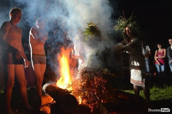 Як у Луцьку святкували Купала. ФОТО