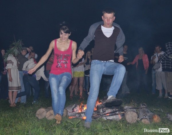 Як у Луцьку святкували Купала. ФОТО