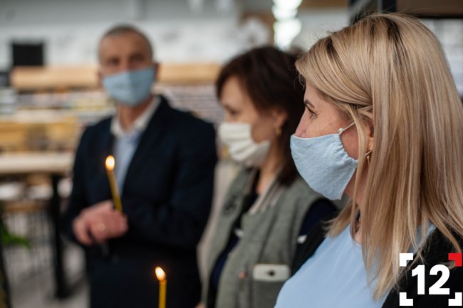 У «Тамі Тамі» продають освячені паски. ФОТО