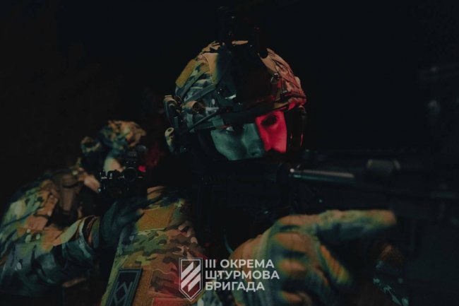 Вони боронять нашу волю: вражаючі фото бійців на Донеччині