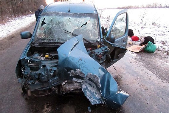 Аварія на Прикарпатті: постраждало 7 людей. ФОТО