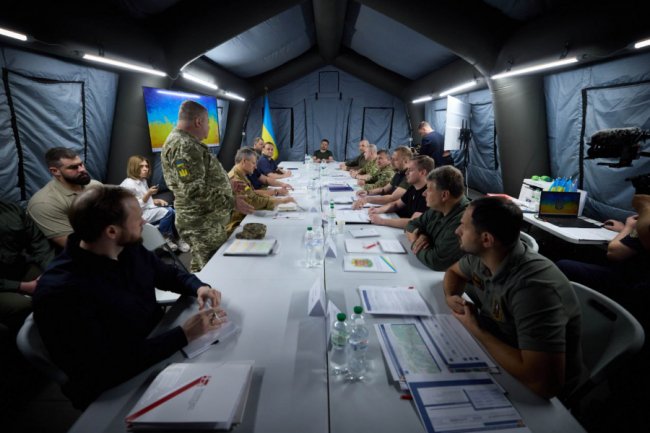 Зеленський – на Волині: президент оглянув будівництво фортифікацій на кордоні з Білоруссю