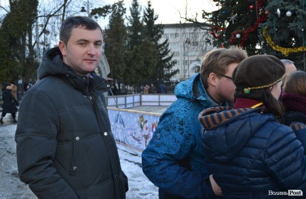 Лучанам передали Вифлеємський вогонь миру. ФОТО. ВІДЕО