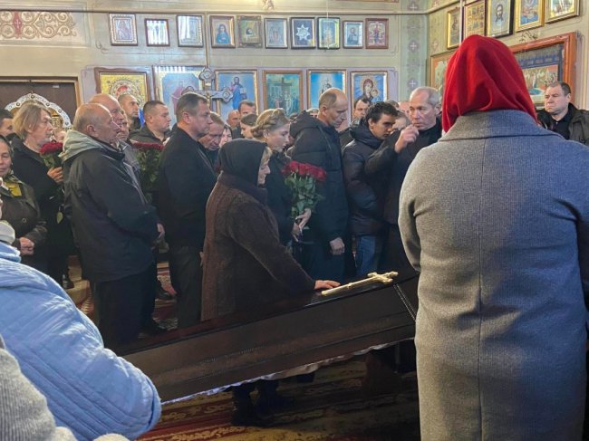 Волиняни провели в останню путь Героя Віталія Козловського