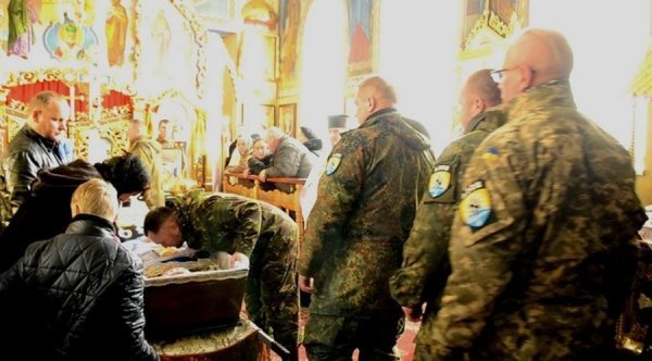 У Горохові поховали бійця «Азову» Ігоря Сливку. ФОТО