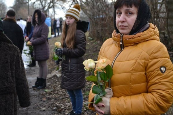 У Горохові поховали бійця «Азову» Ігоря Сливку. ФОТО