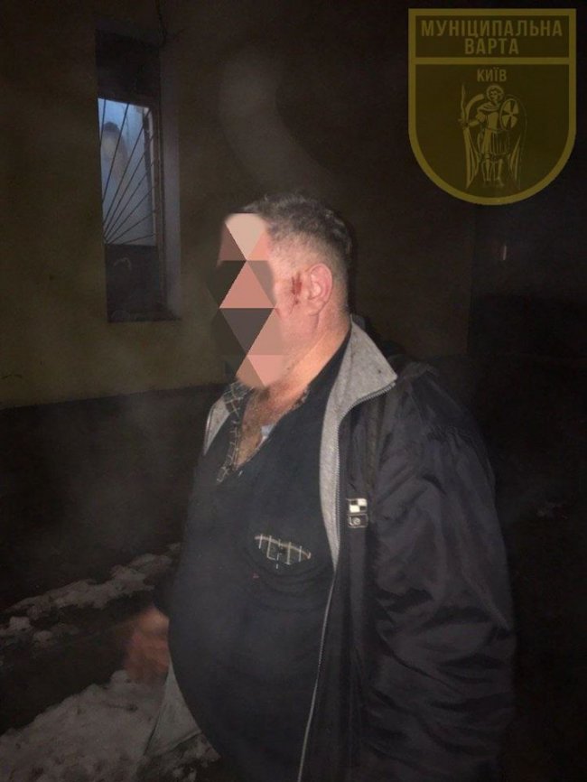 У Києві пара побила перехожого через відмову зайнятися сексом. ФОТО