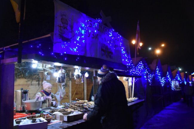 Як лучани колядували з відомими гуртами. ФОТО