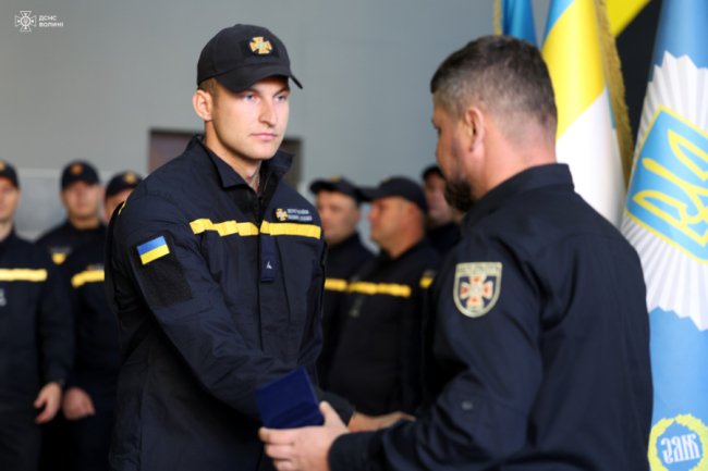 У Луцьку нагородили рятувальників. ФОТО