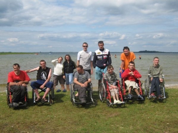 Неповносправні фанати ФК «Карпати» відпочиватимуть у Шацьку.ФОТО