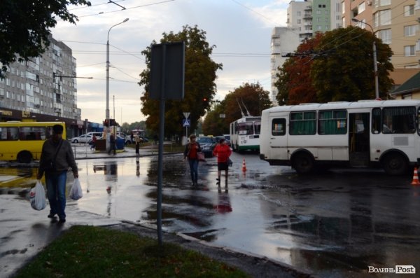 У Луцьку аварія. Винних нема. ФОТО