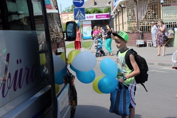 На відпочинок до Луцька прибули діти з Волновахи. ФОТО