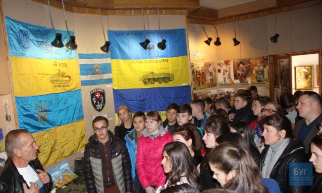 У музеї Нововолинська облаштували виставку про АТО. ФОТО