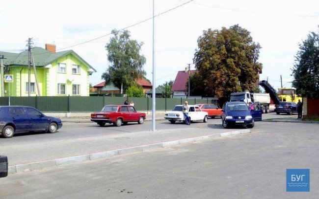 На Волині «жигуль» «врізався» в авто з дитиною