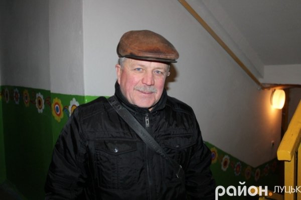 Лучани втомилися від сірості та розмалювали будинок неймовірними барвами