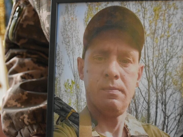 У Луцькій громаді  в останню дорогу провели Героя Миколу Харічева