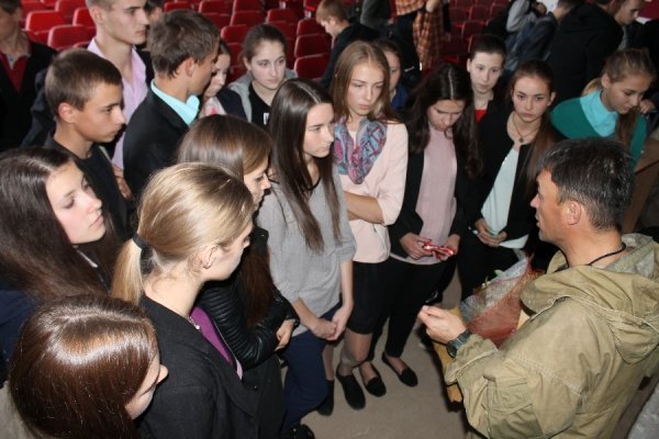  У Луцьку бійці зустрілися зі школярами. ФОТО