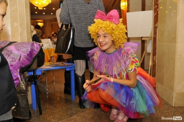 У Луцьку - мистецьке шаленство задля благодійності