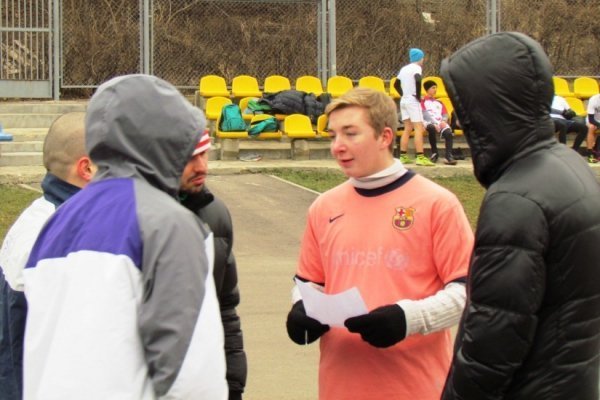 Волинські вболівальники зіграли у благодійний футбол  на допомогу воїнам-ультрасам. ФОТО