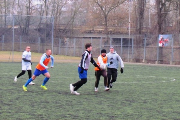 Волинські вболівальники зіграли у благодійний футбол  на допомогу воїнам-ультрасам. ФОТО