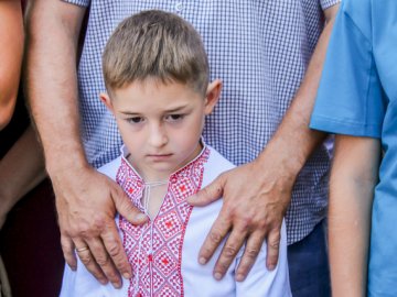 Діти загиблих воїнів отримали вишивані подарунки. ФОТО