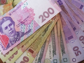 Волинянам віддали 1,8 мільйона гривень зарплати