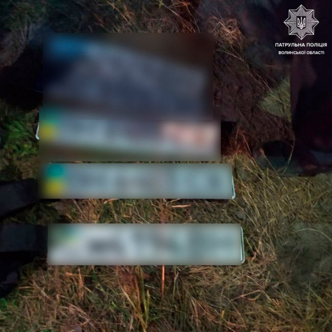 Вночі на Волині від патрульних втікав водій з наркотиками в салоні. ФОТО