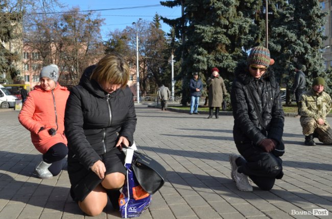 Загинув у день народження: Луцьк попрощався з воїном Віктором Лахаєм. ФОТОРЕПОРТАЖ